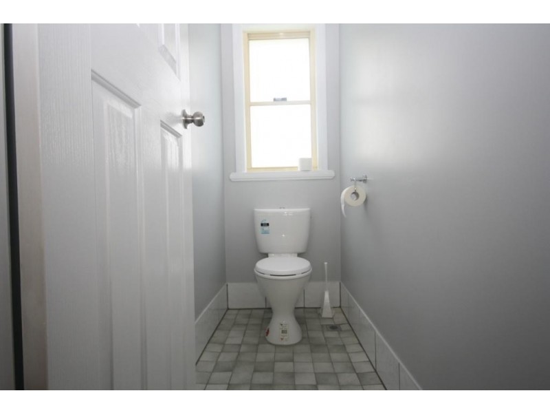 37 Ugoa Street, Narrabri NSW 2390