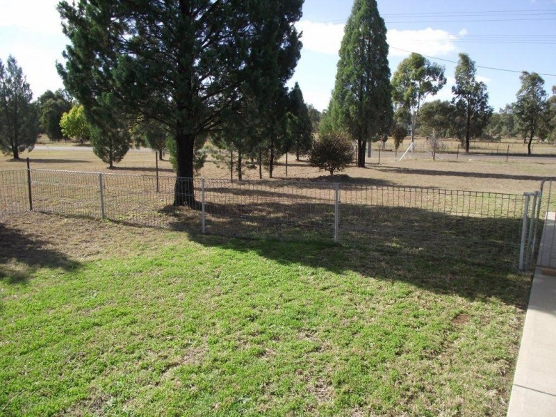 19 Booloocooroo Rd, Gunnedah NSW 2380