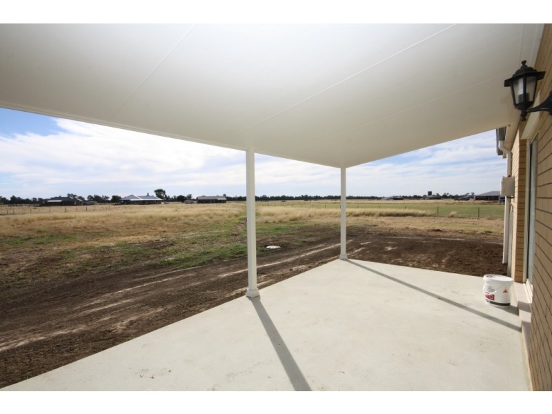 178 Riverside Drive, Narrabri NSW 2390