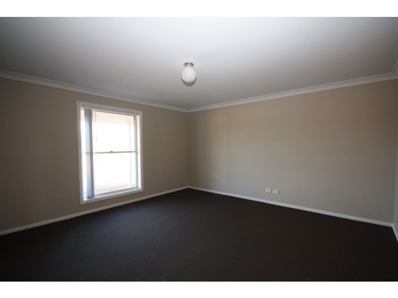 202 Riverside Drive, Narrabri NSW 2390