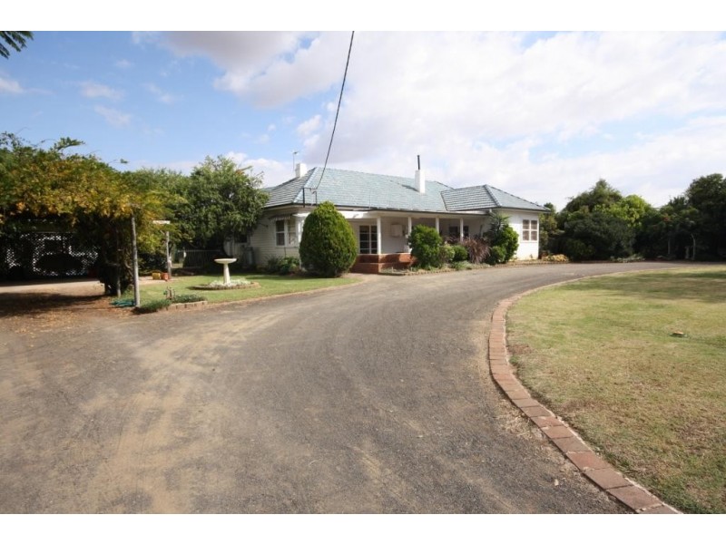 9 Cameron Street, Narrabri NSW 2390
