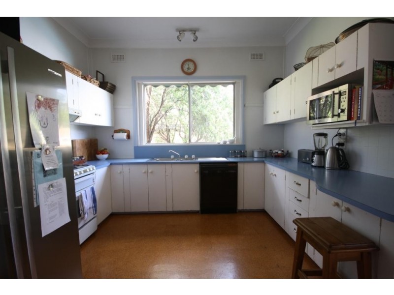 9 Cameron Street, Narrabri NSW 2390