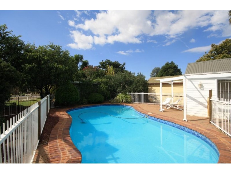 9 Cameron Street, Narrabri NSW 2390