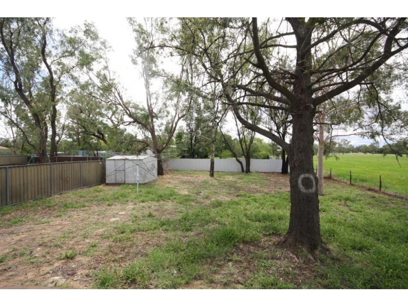 22 Charles, Wee Waa NSW 2388