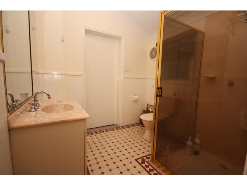 27 Doyle Street, Narrabri NSW 2390