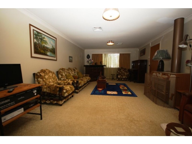 51 Alma Street, Wee Waa NSW 2388