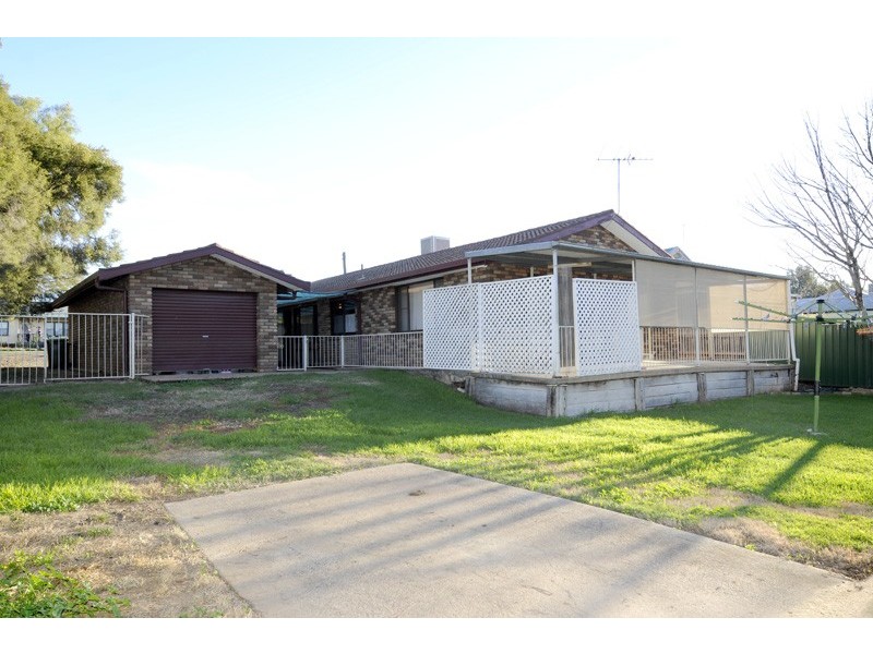 232 Bloomfield St, Gunnedah NSW 2380