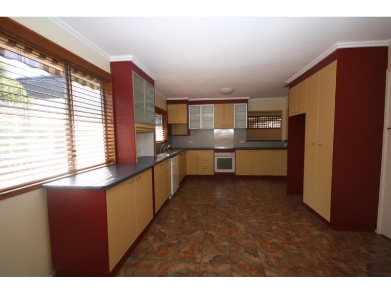 143 Gibbons Street, Narrabri NSW 2390
