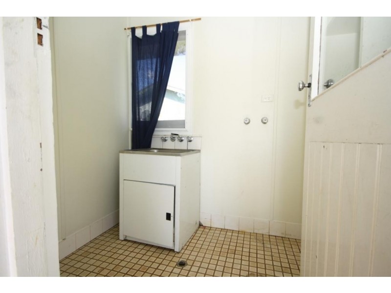 10 Park Crescent, Narrabri NSW 2390