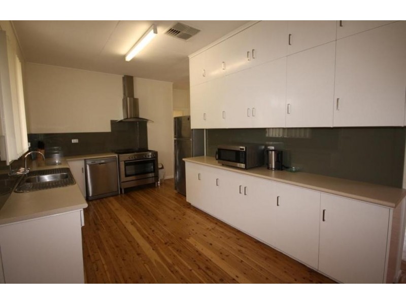 1 Campbell Street, Narrabri NSW 2390