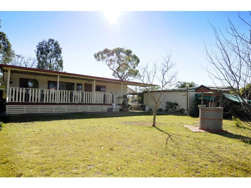 67 pine St, Curlewis NSW 2381