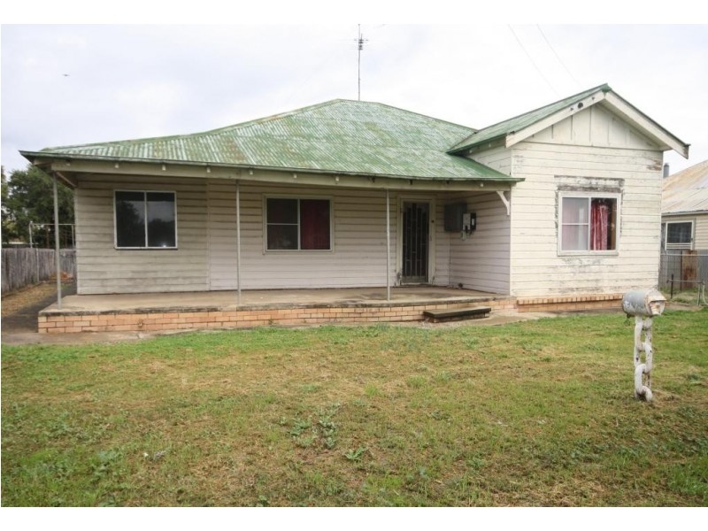 51 Balonne Street, Narrabri NSW 2390