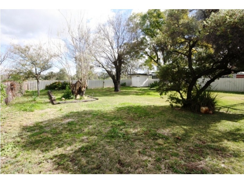 109 Gibbons Street, Narrabri NSW 2390