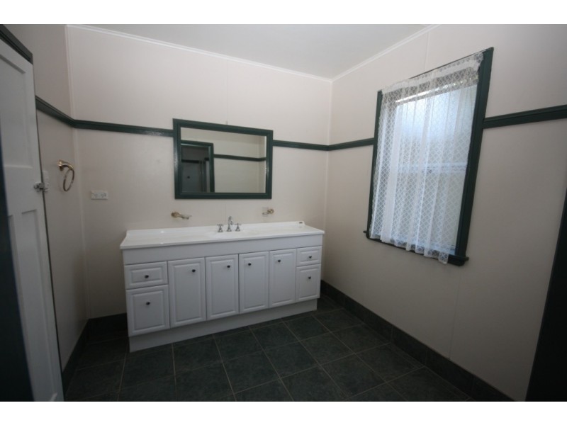 21 Reid Street, Narrabri NSW 2390