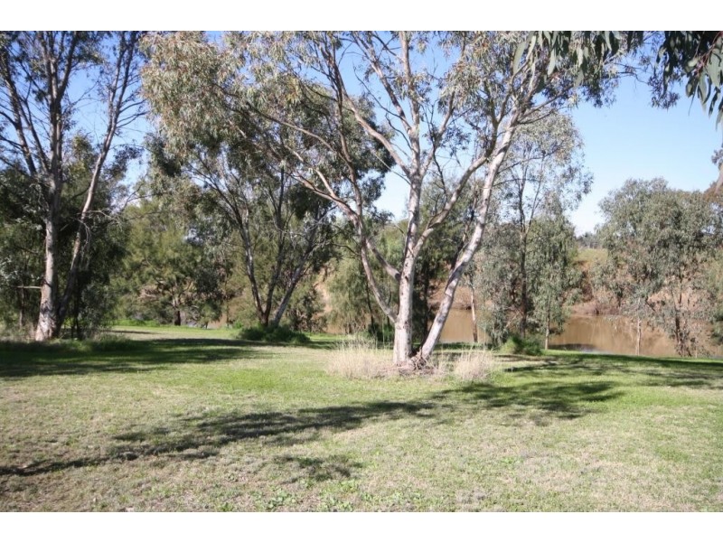 91 Riverside Drive, Narrabri NSW 2390