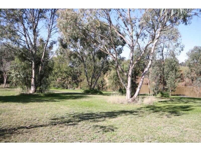 91 Riverside Drive, Narrabri NSW 2390