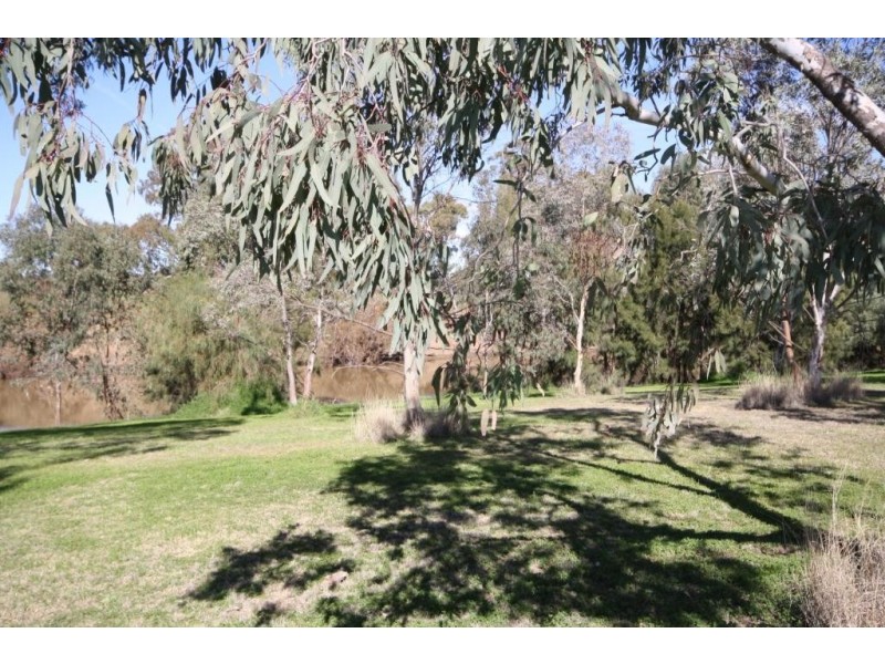 91 Riverside Drive, Narrabri NSW 2390