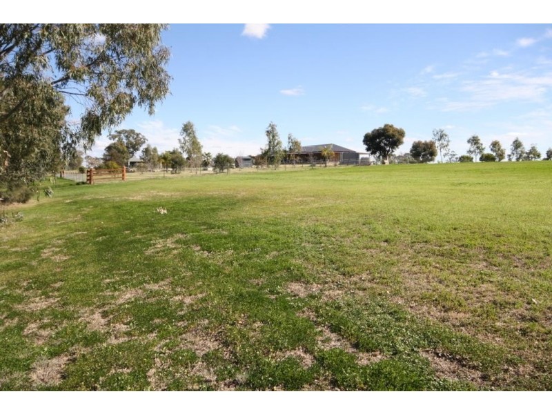 91 Riverside Drive, Narrabri NSW 2390