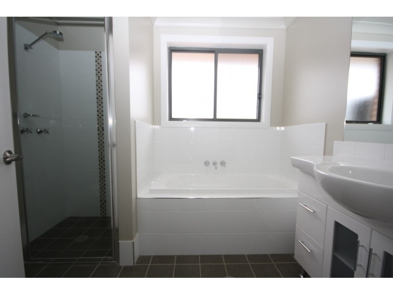 226 Riverside Drive, Narrabri NSW 2390