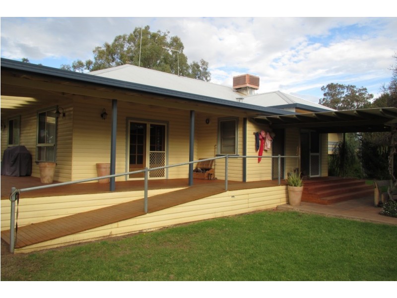 “Glencoe” Glencoe Road, Emerald Hill NSW 2380