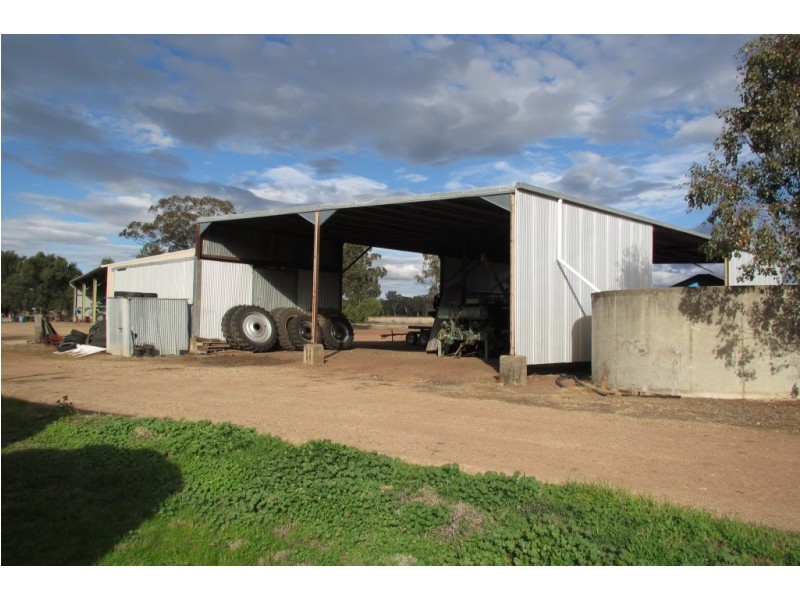 “Glencoe” Glencoe Road, Emerald Hill NSW 2380