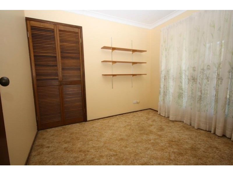 10 Lenore Crescent, Wee Waa NSW 2388