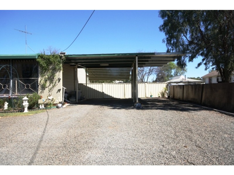 14 Maitland Street, Wee Waa NSW 2388
