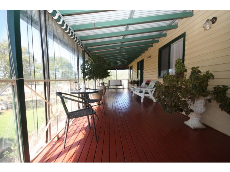 14 Maitland Street, Wee Waa NSW 2388