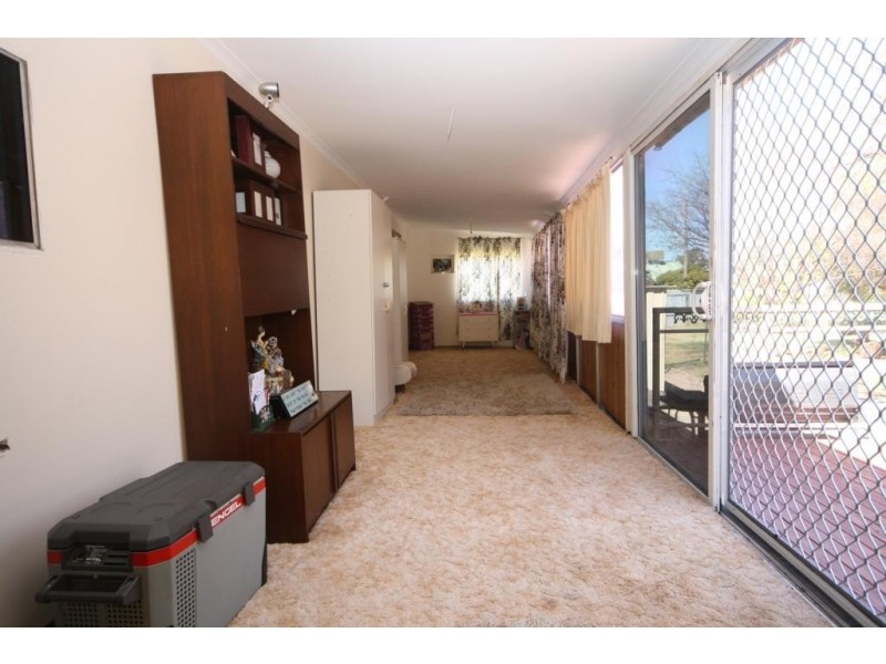 14 Maitland Street, Wee Waa NSW 2388