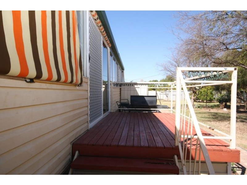 14 Maitland Street, Wee Waa NSW 2388