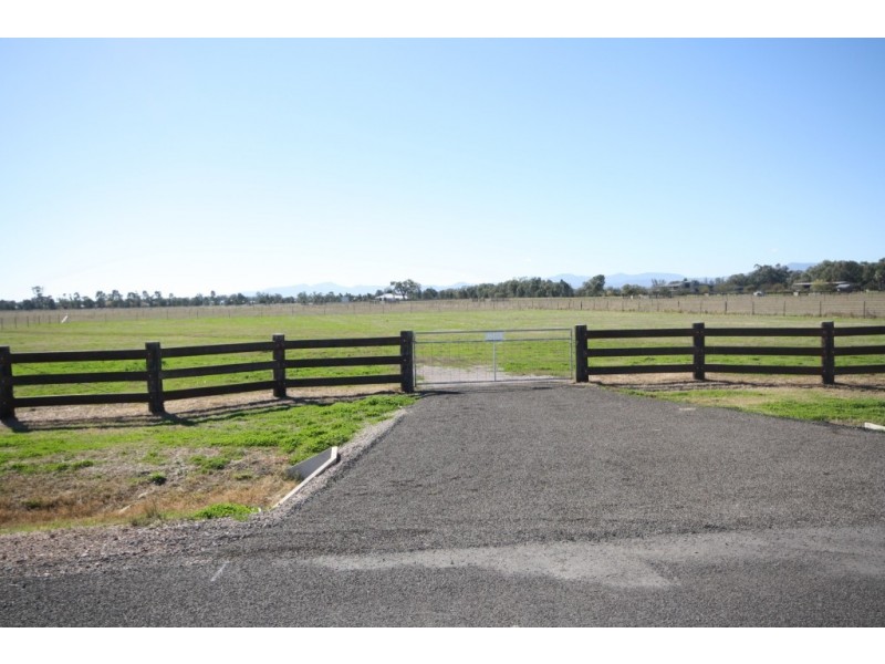 246 Riverside Drive, Narrabri NSW 2390