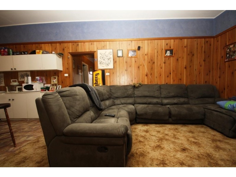 55 Alma Street, Wee Waa NSW 2388