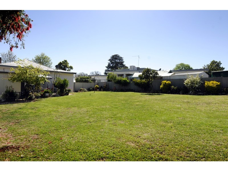 127 Edward St, Gunnedah NSW 2380