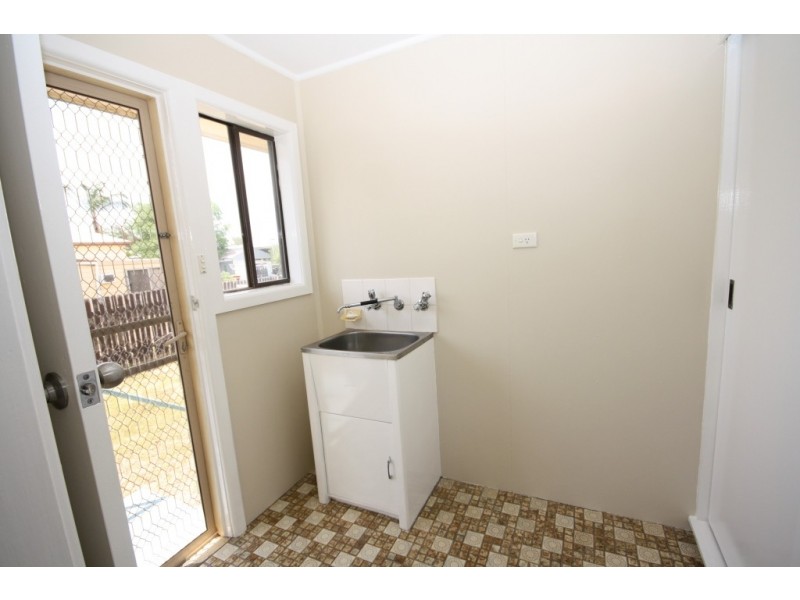4/20A Balonne Street, Narrabri NSW 2390