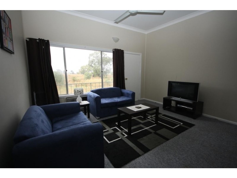2/29 Lloyd Street, Narrabri NSW 2390