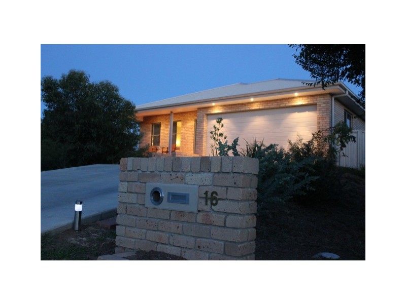 16 Millicent Drive, Narrabri NSW 2390