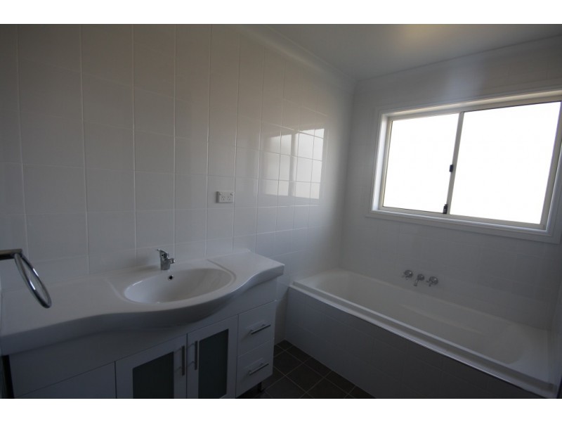 178 Riverside drive, Narrabri NSW 2390