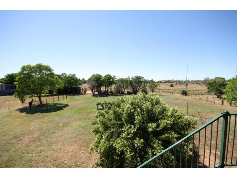 6 Peele, Narrabri NSW 2390