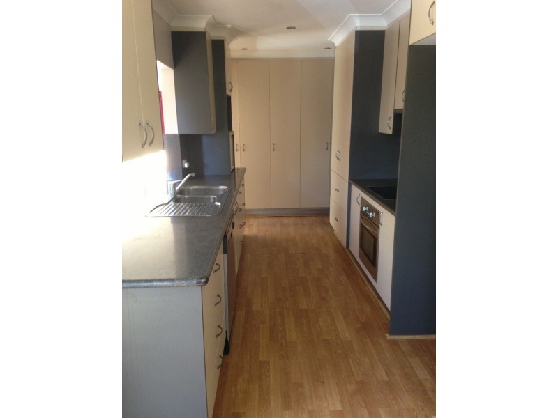 19 Thomson Place, Gunnedah NSW 2380