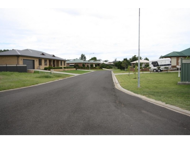 23 Isabella Close, Narrabri NSW 2390