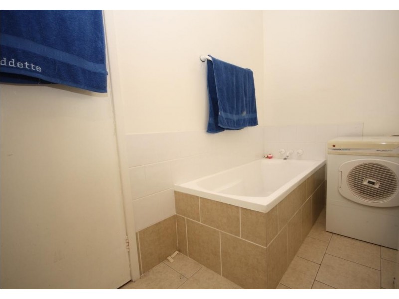 48 Alma Street, Wee Waa NSW 2388