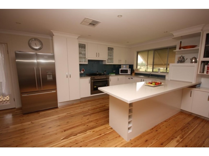 9 Huxley Street, Narrabri NSW 2390