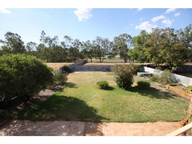 9 Huxley Street, Narrabri NSW 2390