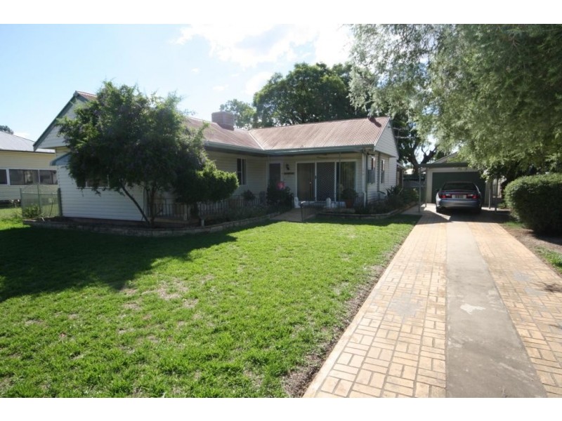 141 Rose Street, Wee Waa NSW 2388