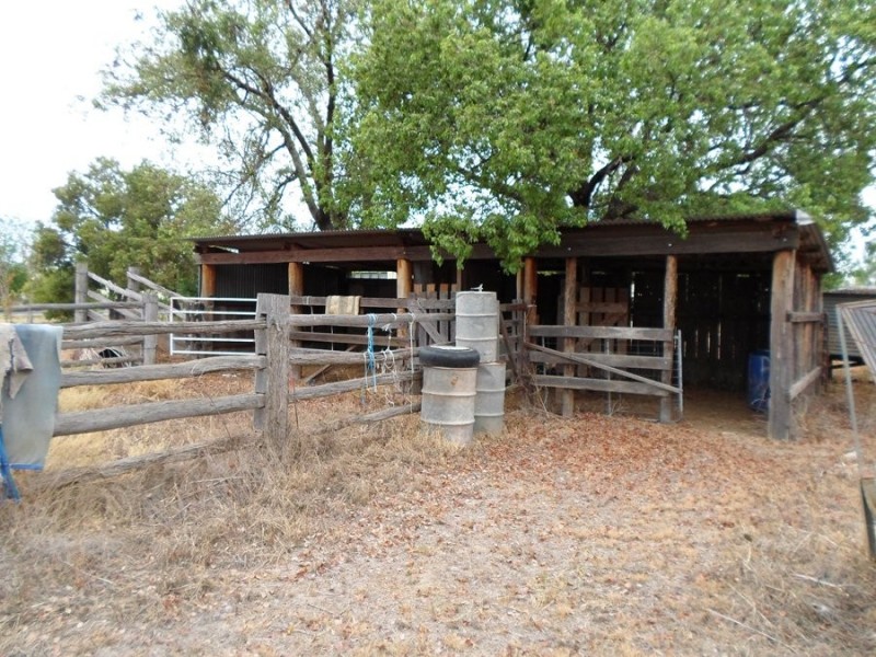 33-35 Breeza, Carroll NSW 2340