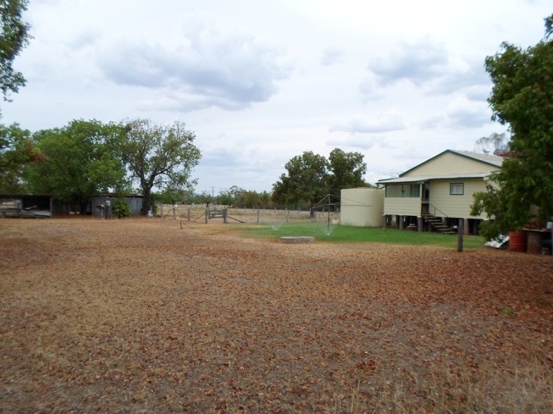 33-35 Breeza, Carroll NSW 2340