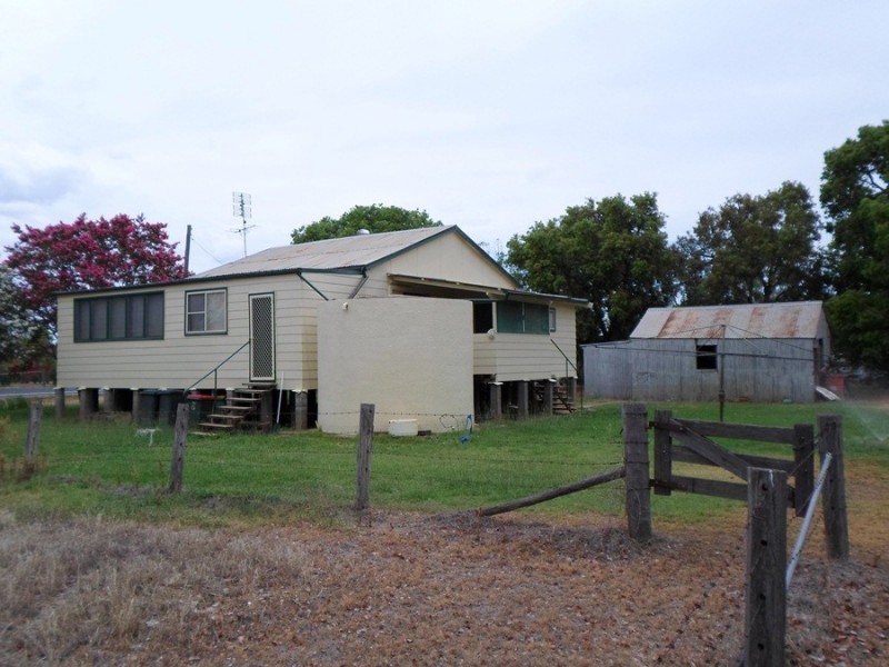33-35 Breeza, Carroll NSW 2340