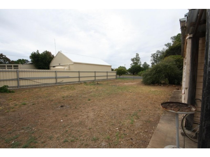 8 Burigal Street, Narrabri NSW 2390