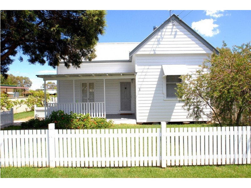 3 Henry St, Curlewis NSW 2381