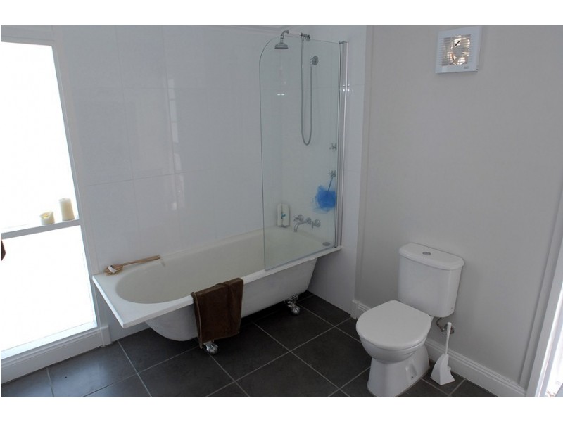 3 Henry St, Curlewis NSW 2381